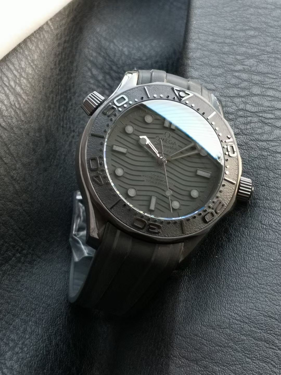 Omega Seamaster 43.5mm Black - watch0927 - Image 3