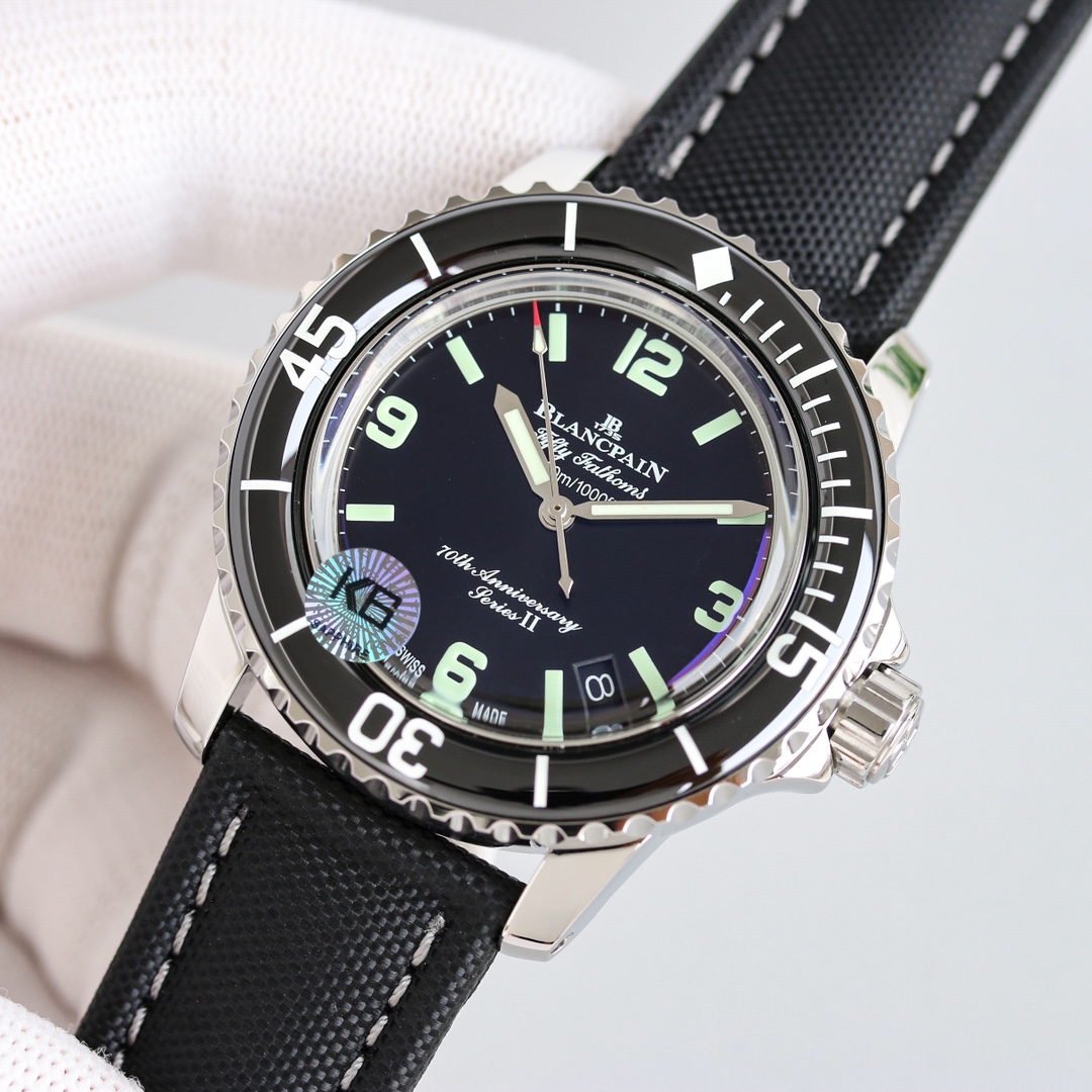 Blancpain Fifty Fathoms 45mm White / Blue - watch0954 - Image 3