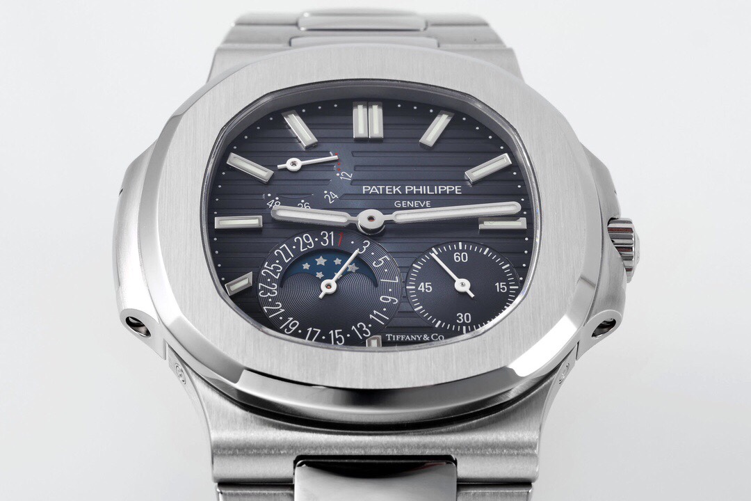 Patek Philippe Nautilus Blue - watch1119 - Image 3