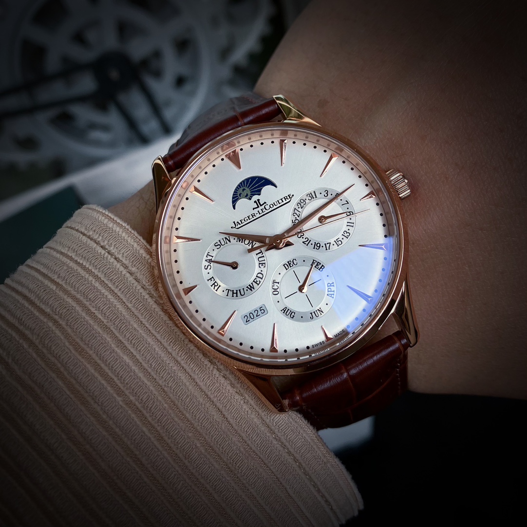 Jaeger-LeCoultre Watch 42mm Rose Gold / Silver - watch1385 - Image 3