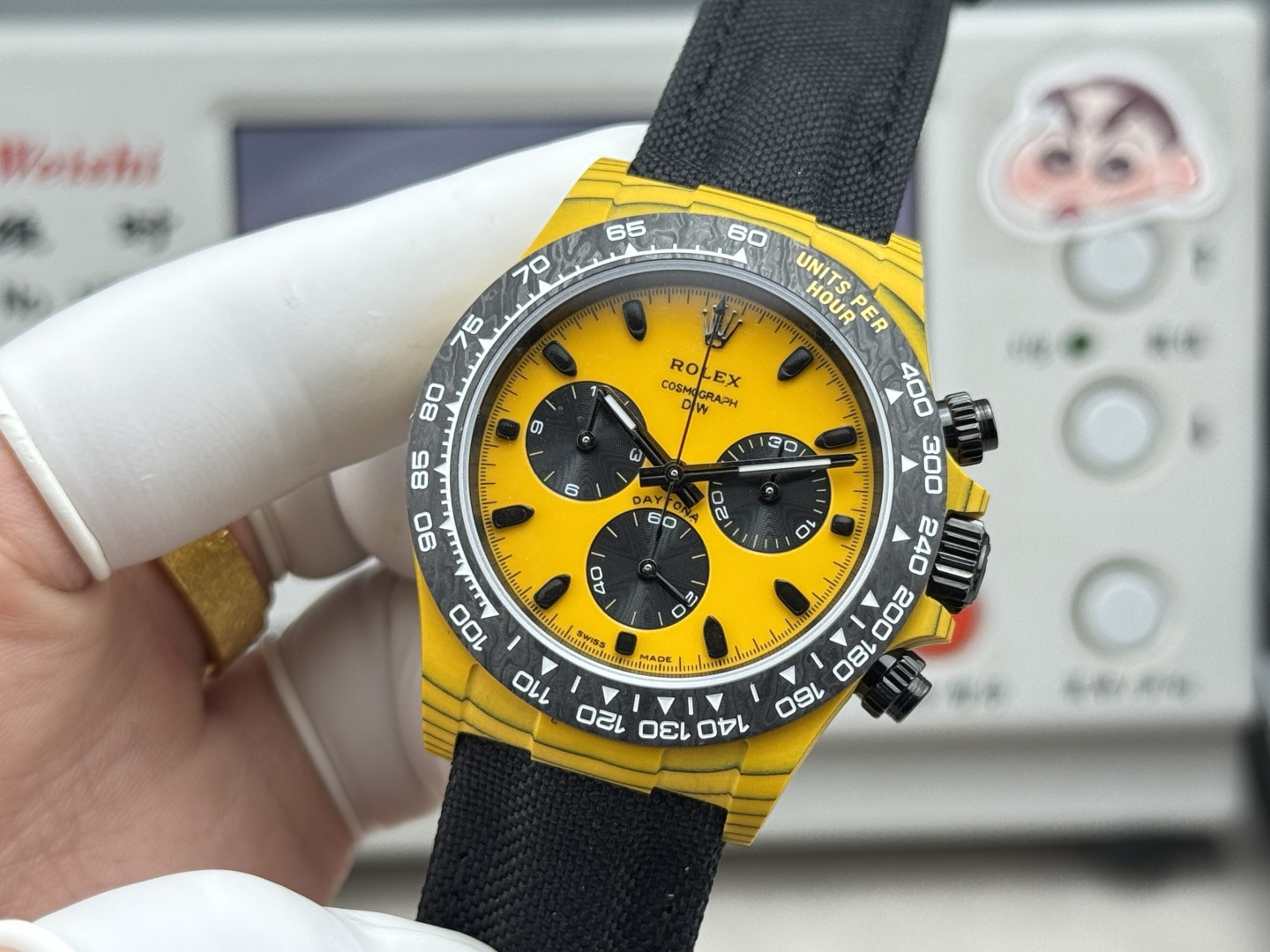 Rolex Daytona 40mm Black / White - watch1417 - Image 3