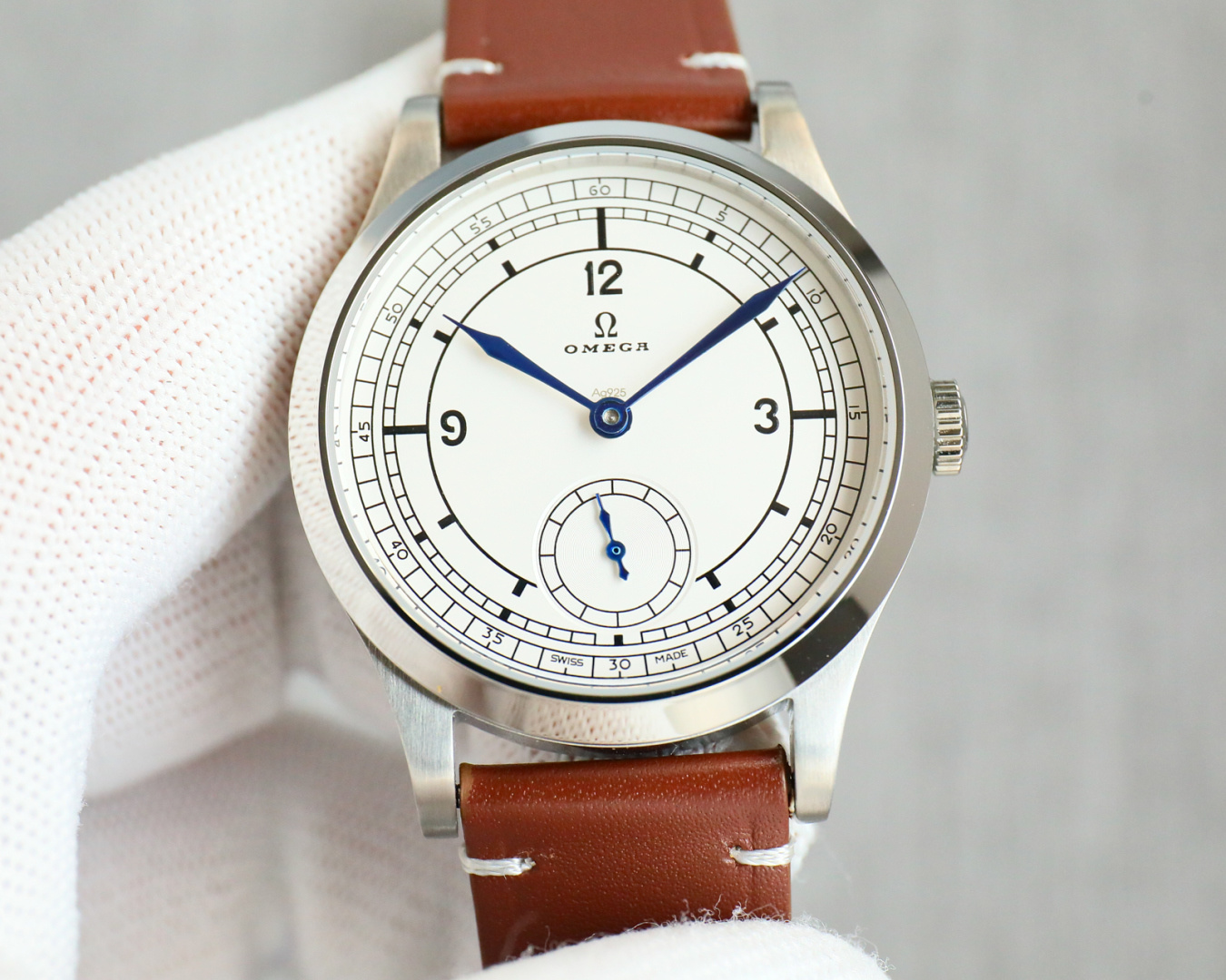 Classic Watch 39mm Gray - watch1445 - Image 3