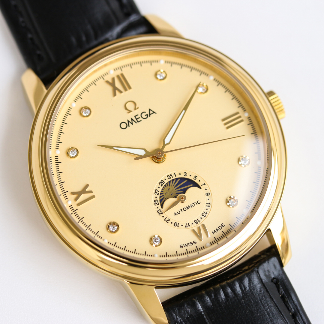 Omega De Ville 40mm White / Gold - watch1529 - Image 3