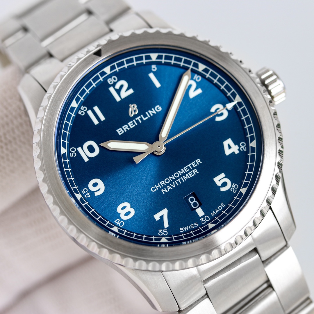 Breitling Pilot 41mm Silver - watch1647 - Image 3