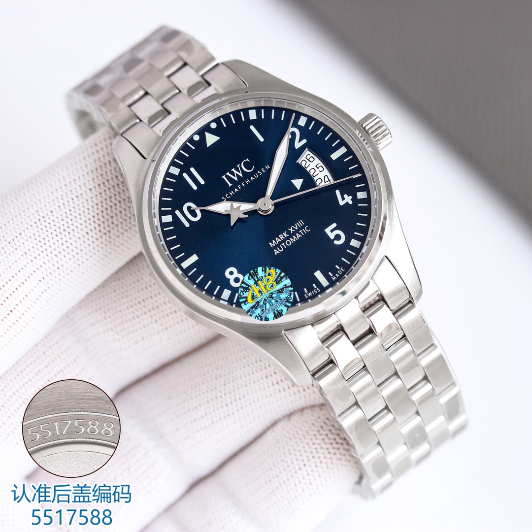 IWC Pilot 40mm Silver - watch1648 - Image 3