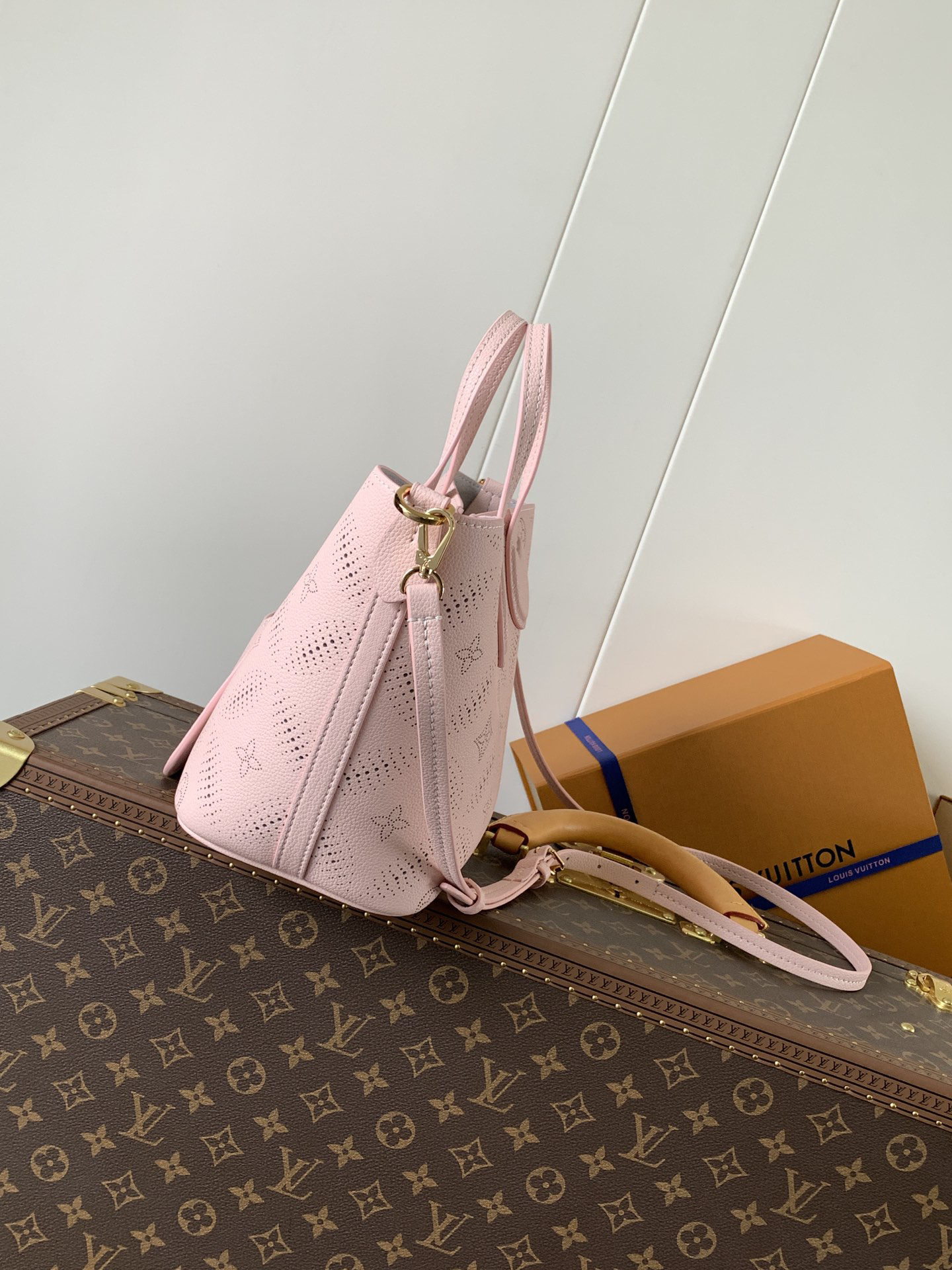 lv0228 Louis Vuitton M13839 M21849 M14395 Blossom Top Handle Bag Small with Dynamic Code - Image 3