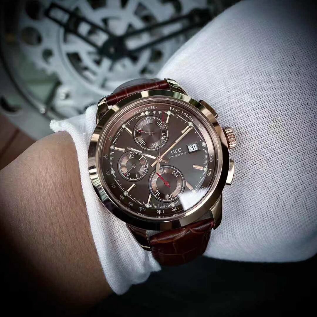 Classic Watch 42mm - watch2081 - Image 3