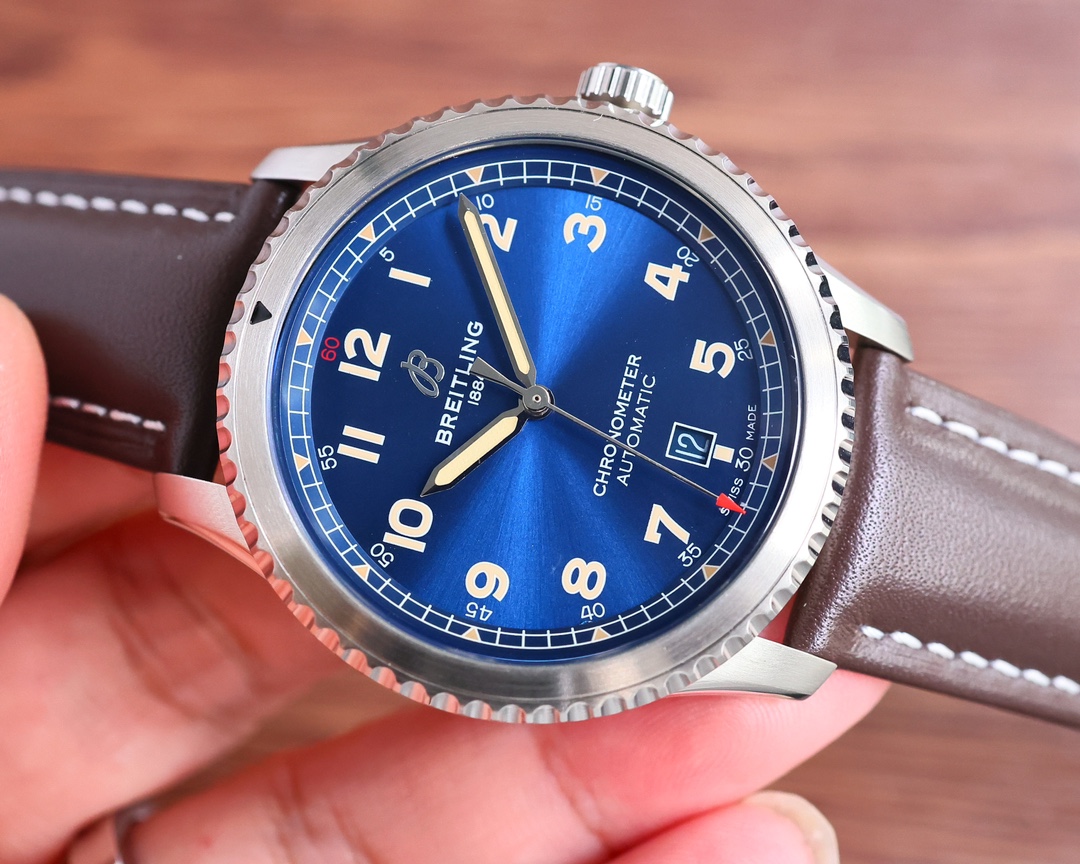 Breitling Pilot 41mm White / Silver - watch0079 - Image 4