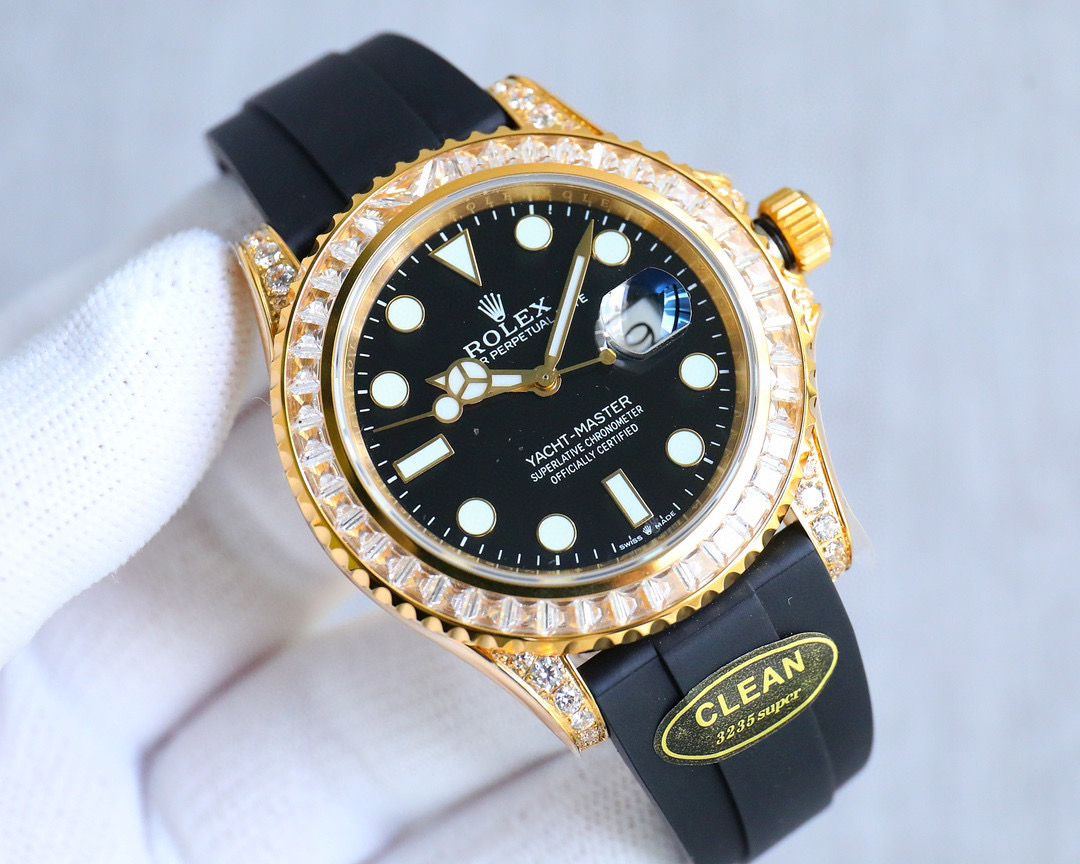 Classic Watch 42mm White / Gold - watch0174 - Image 4