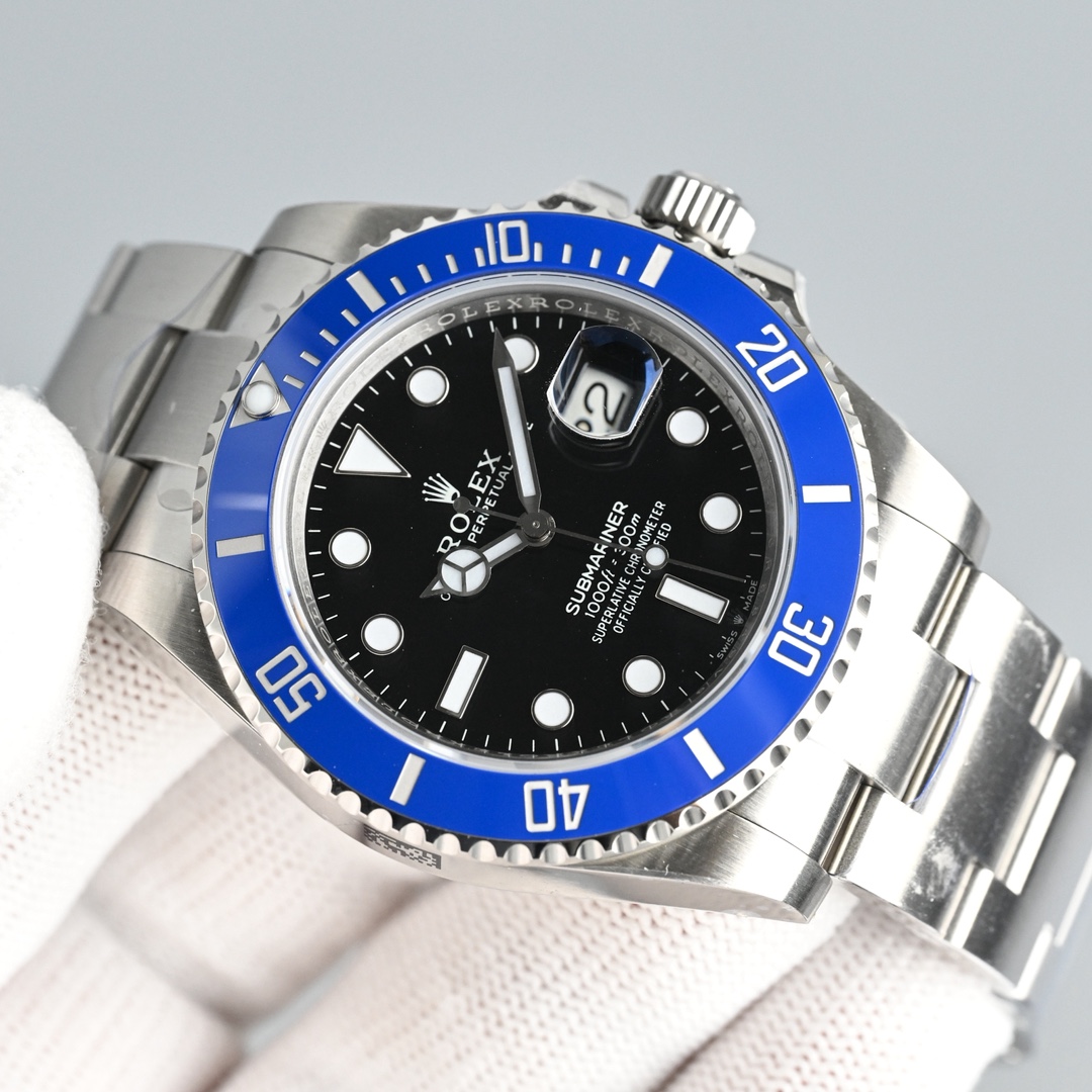 Rolex Submariner 41mm Silver / Gray - watch0203 - Image 4