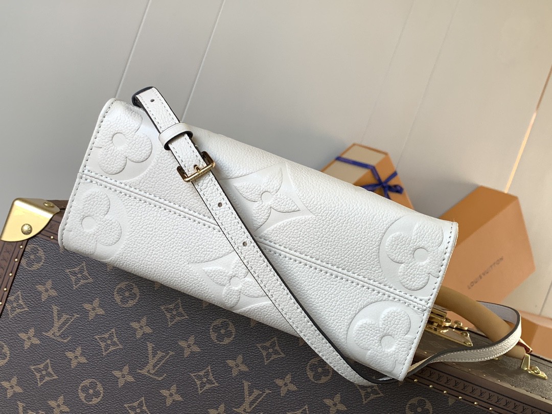 lv0092 Louis Vuitton M45039 M45659 Shoulder Bag with Dynamic Code - Image 4
