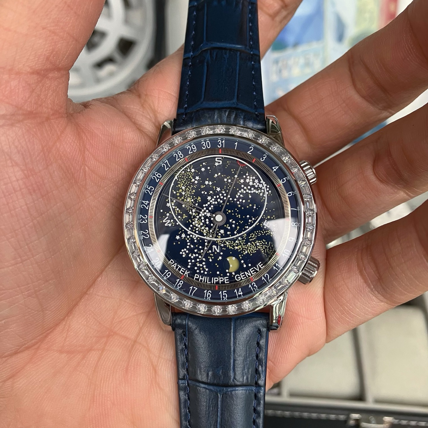 Classic Watch Blue / Gold - watch0284 - Image 4