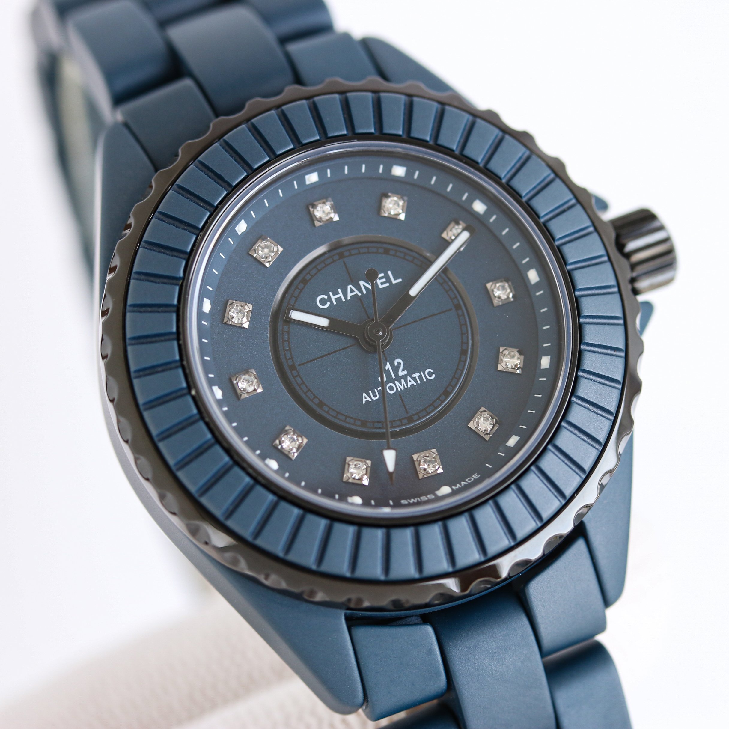 Chanel Watch 33mm Blue - watch0287 - Image 4