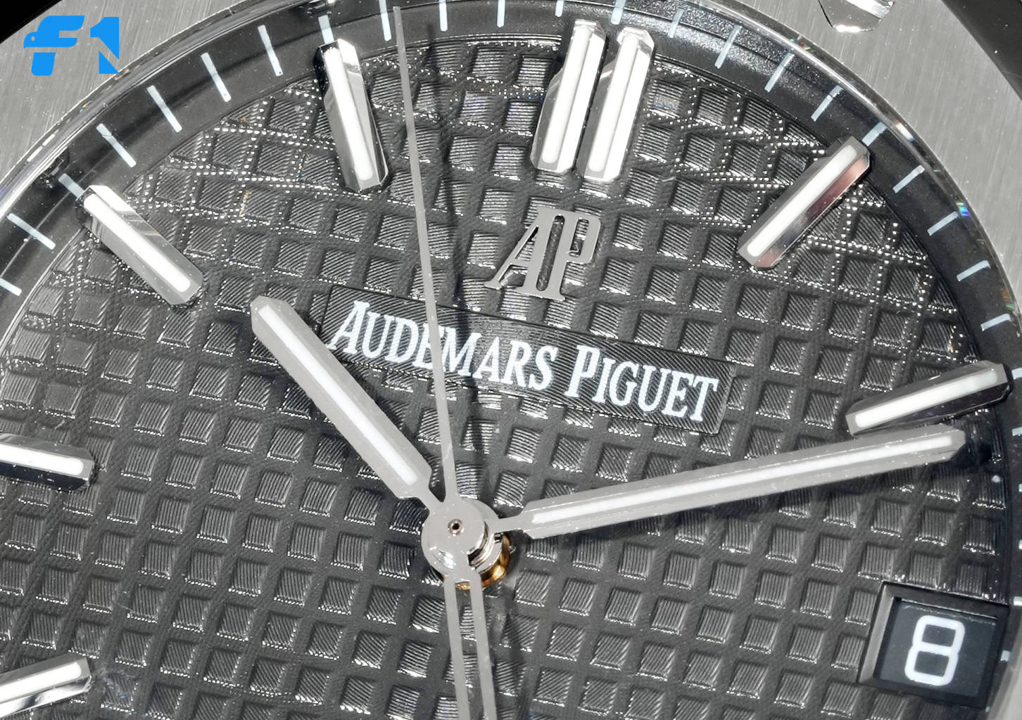 Audemars Piguet Royal Oak White / Rose Gold - watch0445 - Image 4