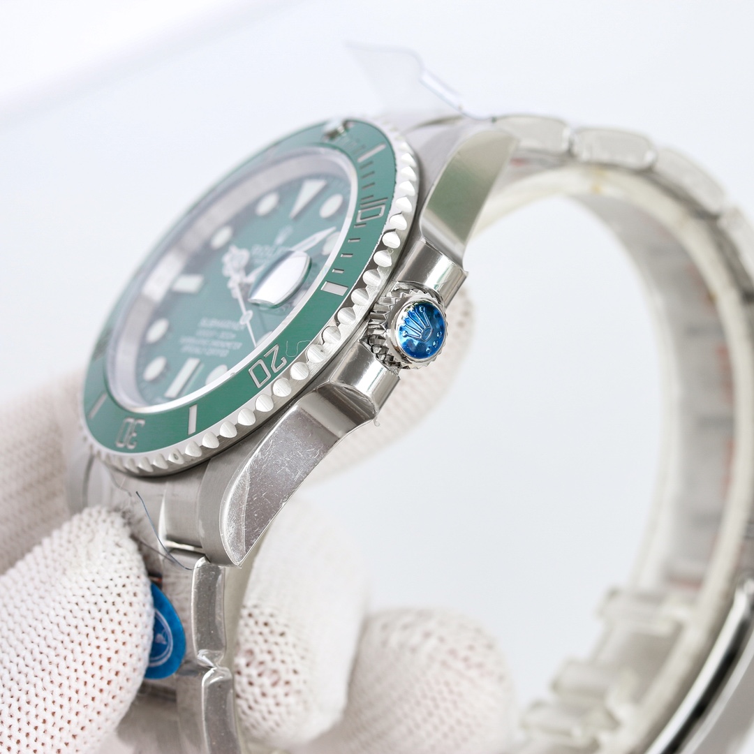 Rolex Submariner White - watch0472 - Image 4