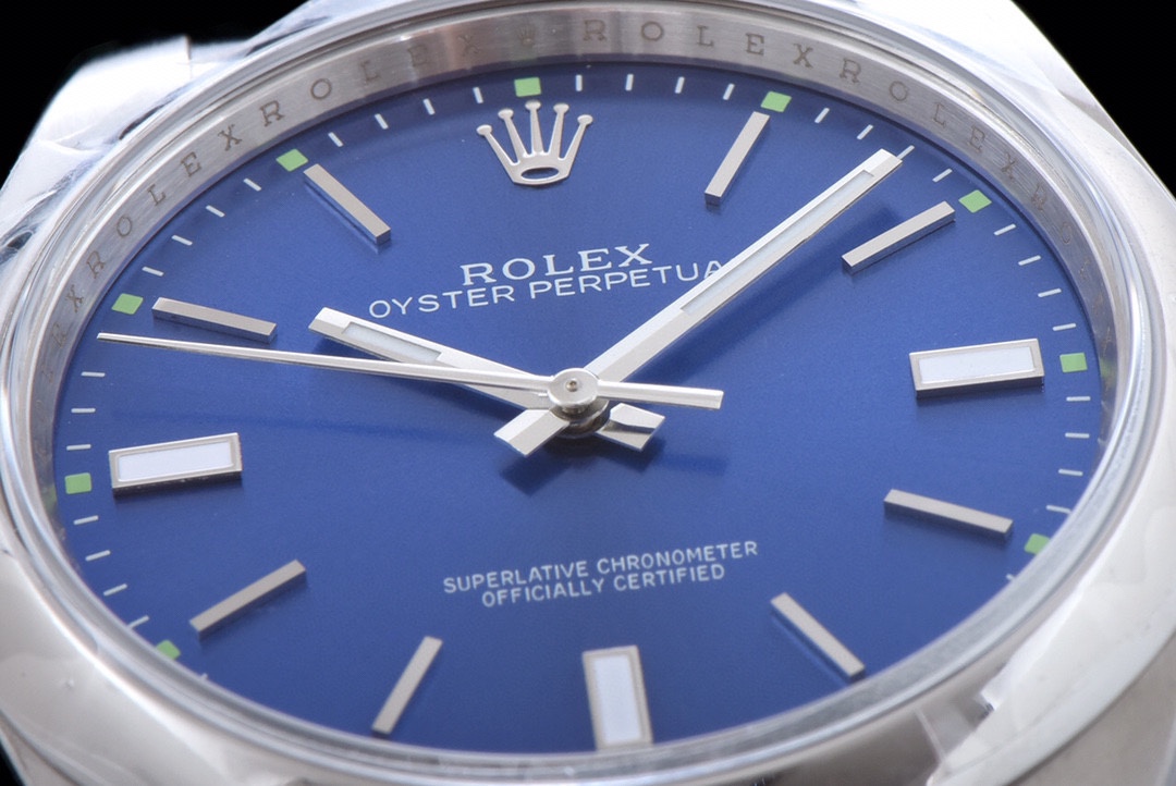 Rolex Oyster Perpetual 39mm Blue / Silver - watch0536 - Image 4
