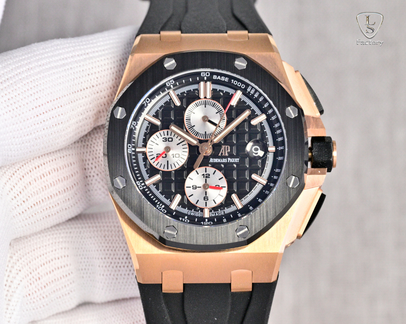 Audemars Piguet Royal Oak Black / Blue - watch0576 - Image 4