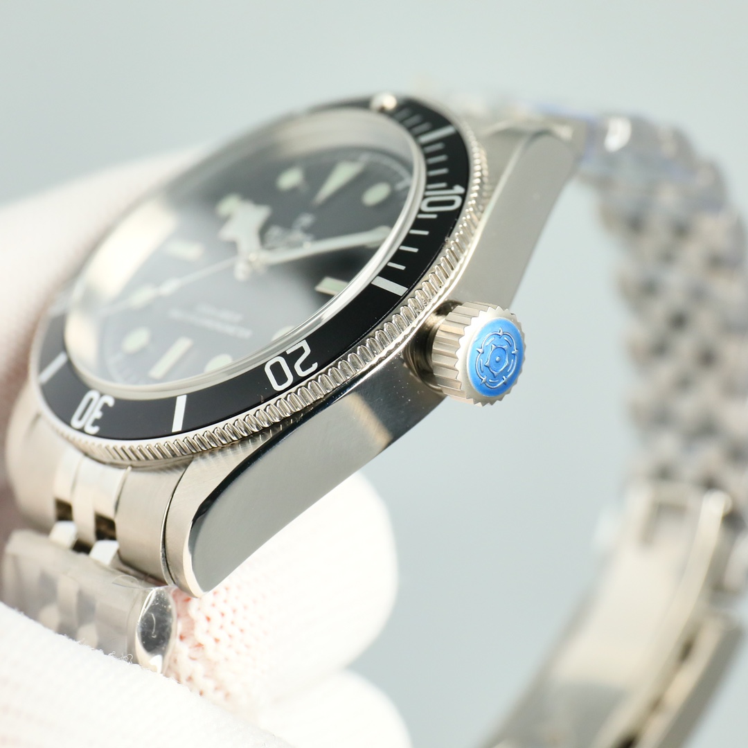 Rolex Submariner 41mm - watch0586 - Image 4