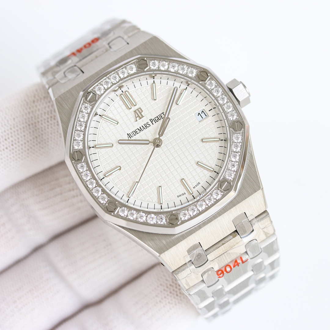 Audemars Piguet Royal Oak White / Gold - watch0619 - Image 4