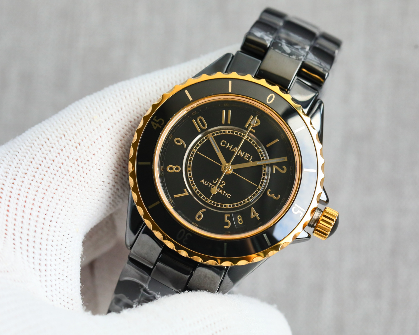 Chanel Watch Black / White - watch0638 - Image 4