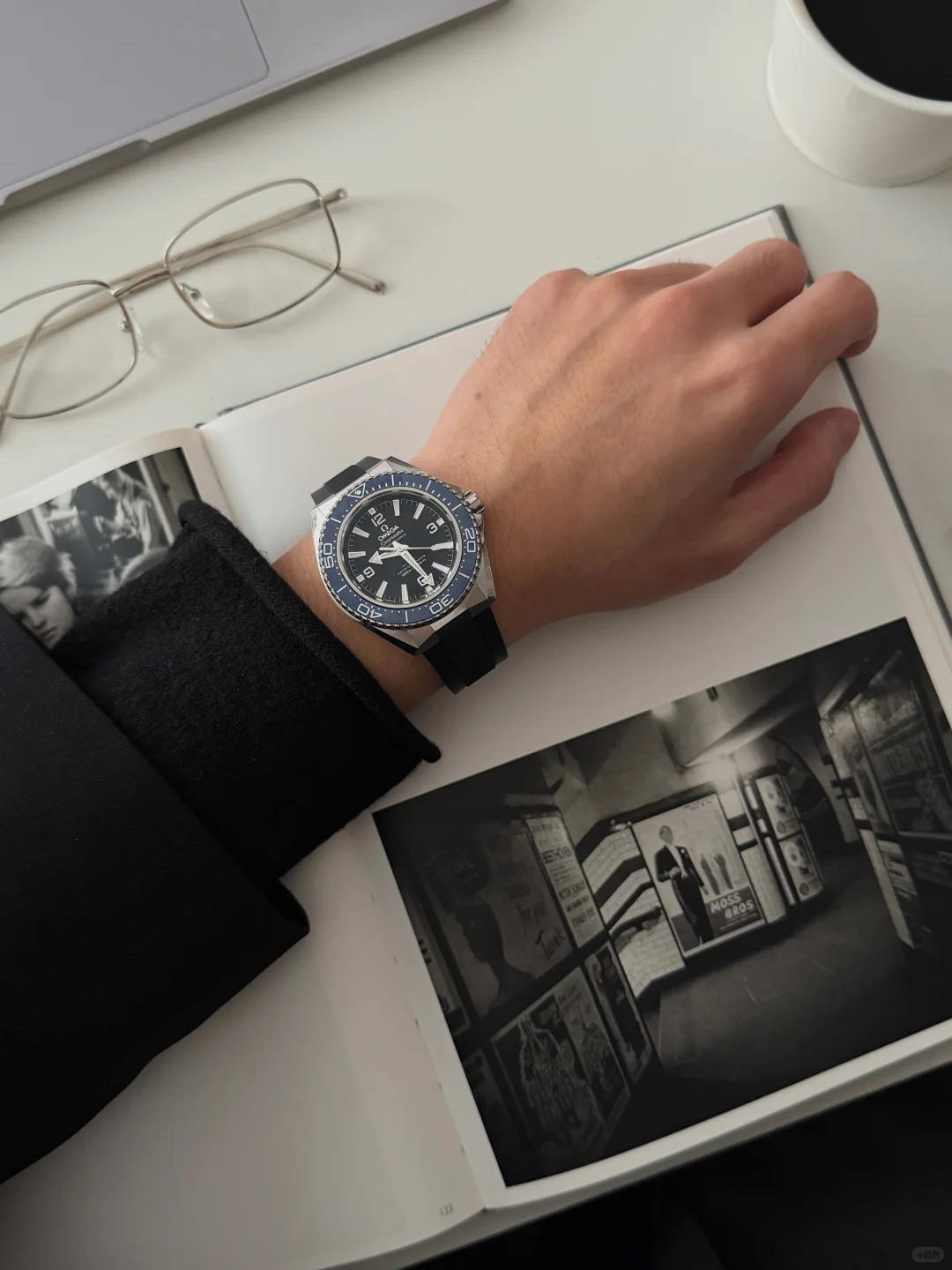 Omega Seamaster Blue - watch0644 - Image 4