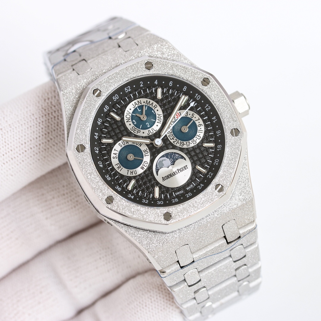 Audemars Piguet Royal Oak 41mm Silver - watch0782 - Image 4
