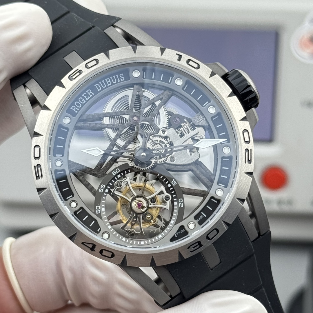 Classic Watch 45mm Black - watch0799 - Image 4