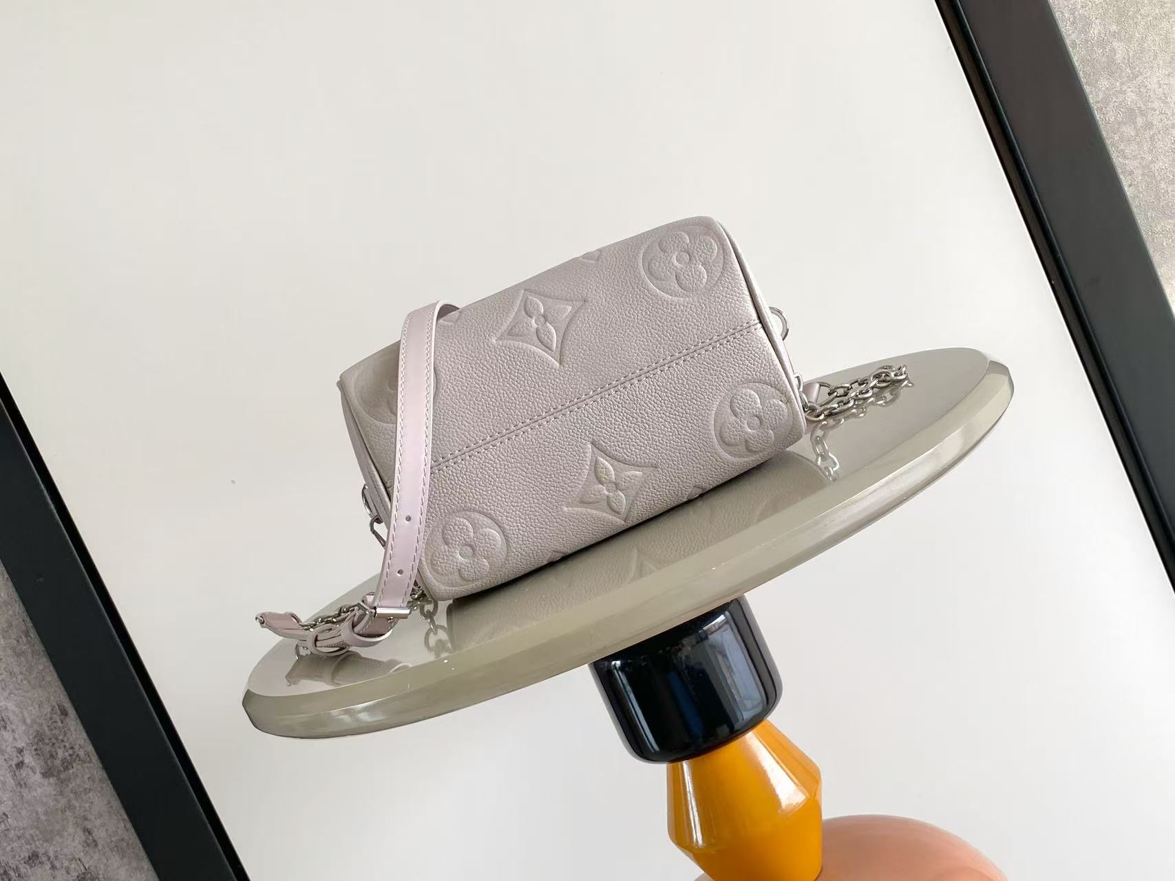 lv0159 Louis Vuitton M58953 M28343 Sp Top Handle Bag with Dynamic Code - Image 4