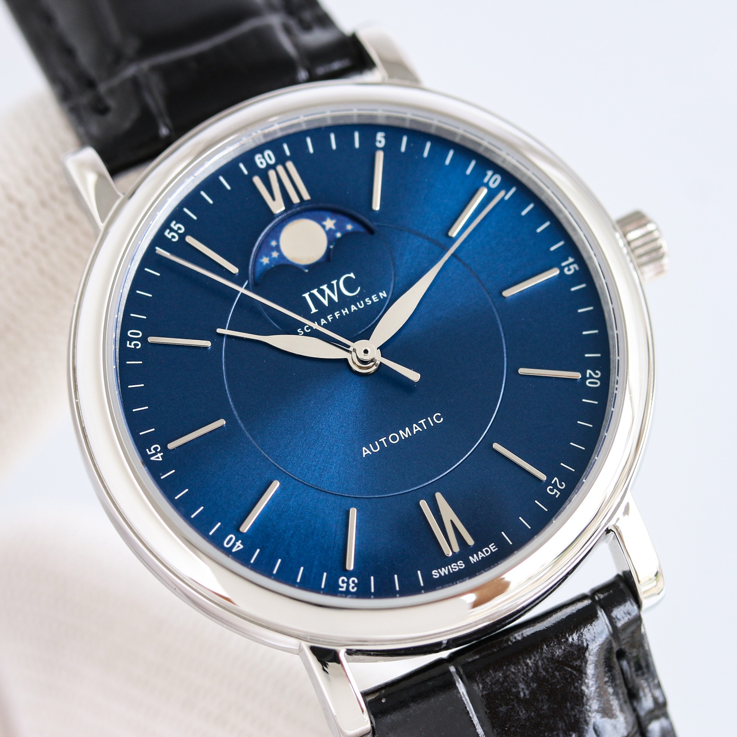 IWC Watch - watch0948 - Image 4