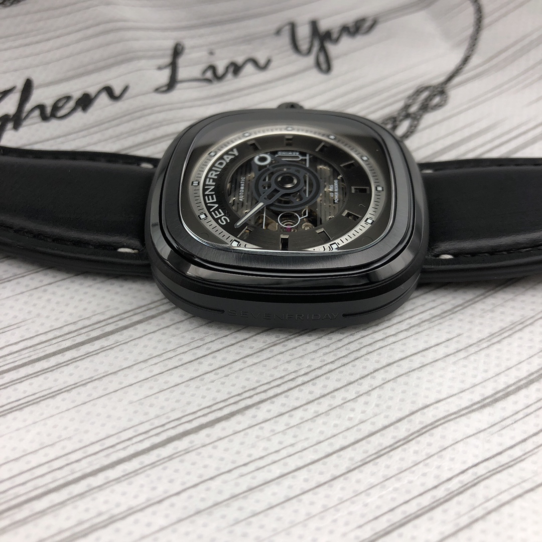 SevenFriday Watch 45mm Black / White - watch1467 - Image 4