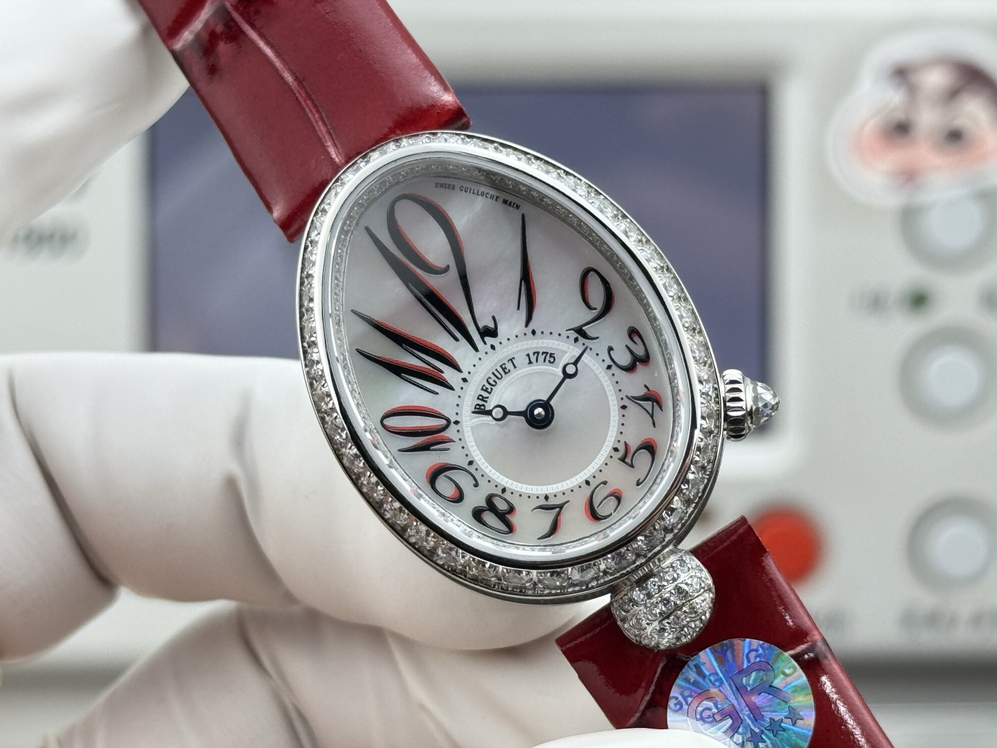 Classic Watch 25mm White / Gold - watch1537 - Image 4