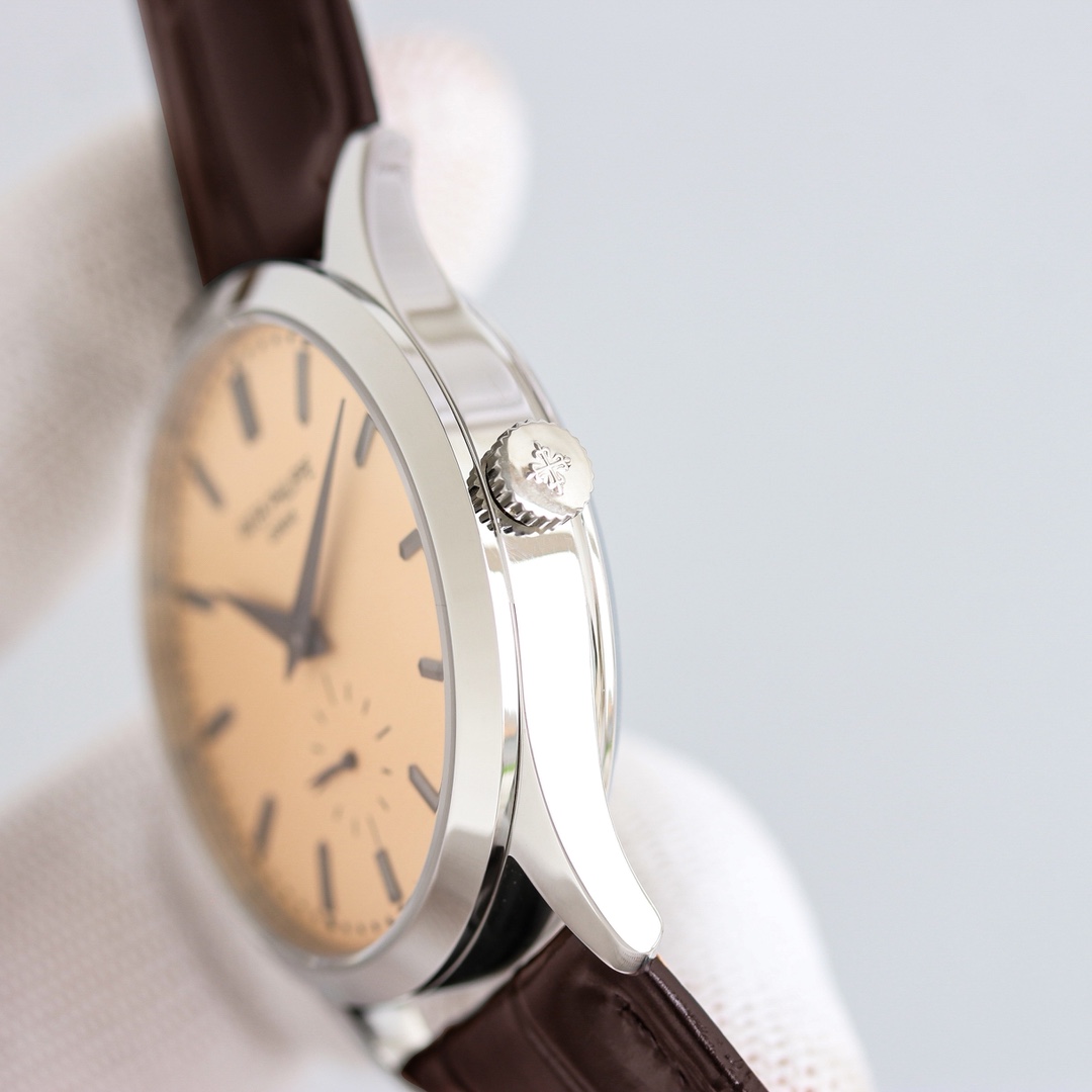 Patek Philippe Watch White / Gold - watch1570 - Image 4
