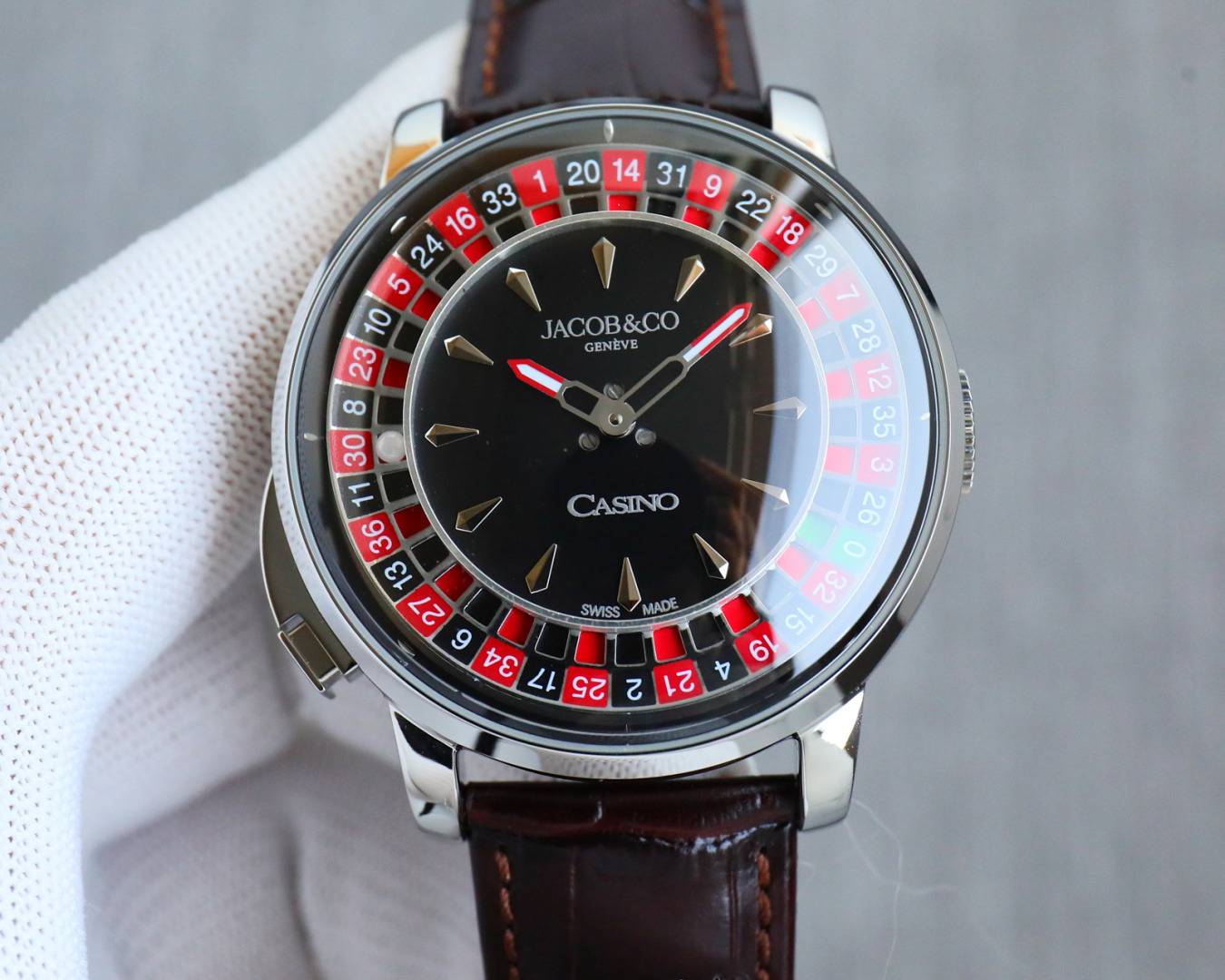 Classic Watch 44mm Black / White - watch1582 - Image 4