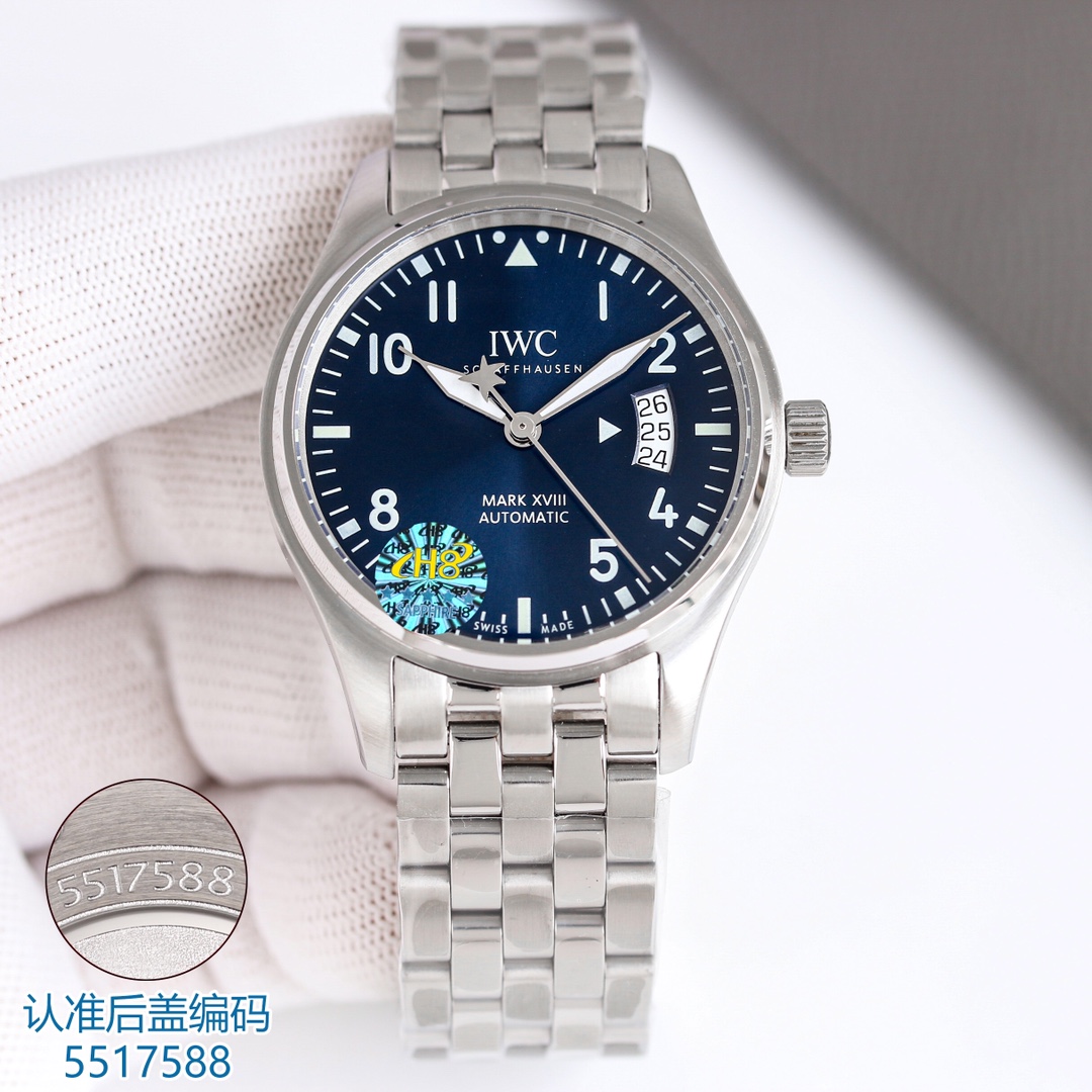 IWC Pilot 40mm Silver - watch1648 - Image 4
