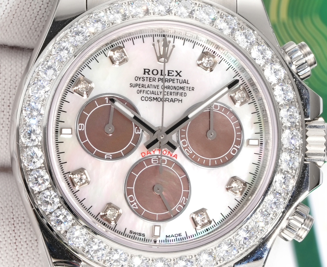 Rolex Daytona White / Gold - watch1739 - Image 4