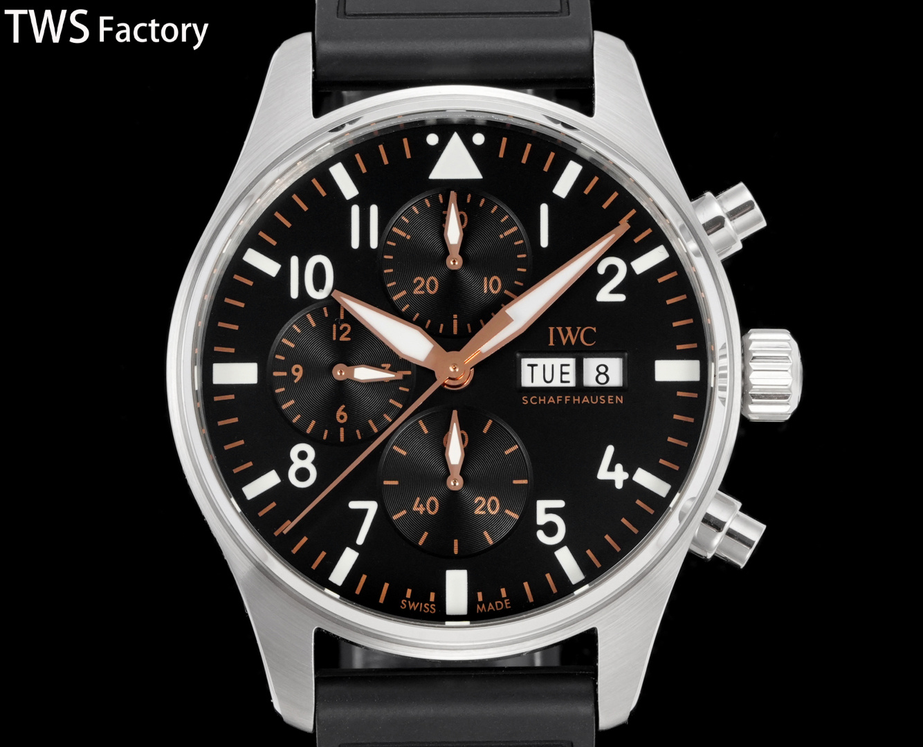 IWC Pilot 43mm Black / Gold - watch1809 - Image 4