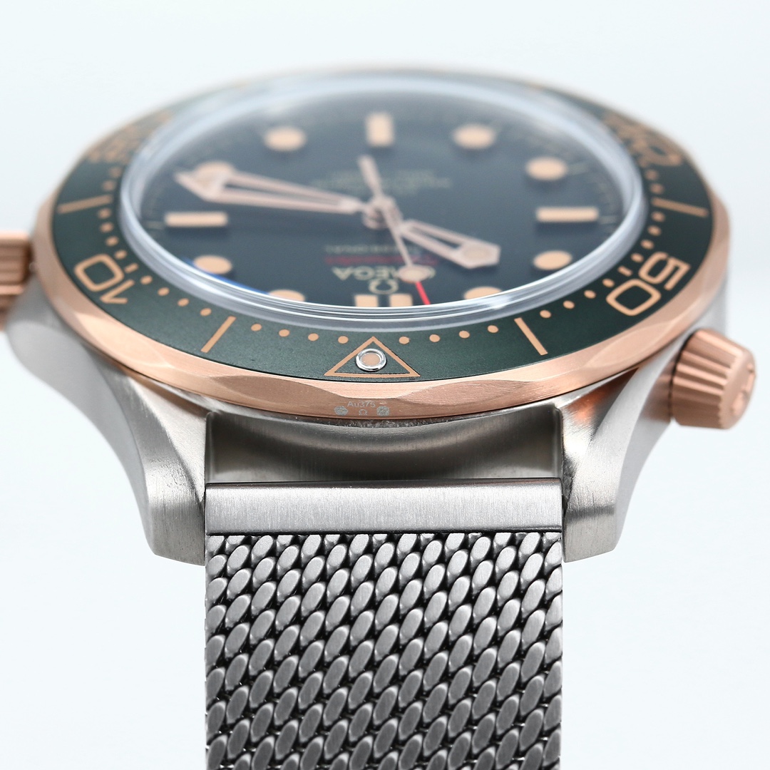 Omega Seamaster 42mm Green - watch1884 - Image 4