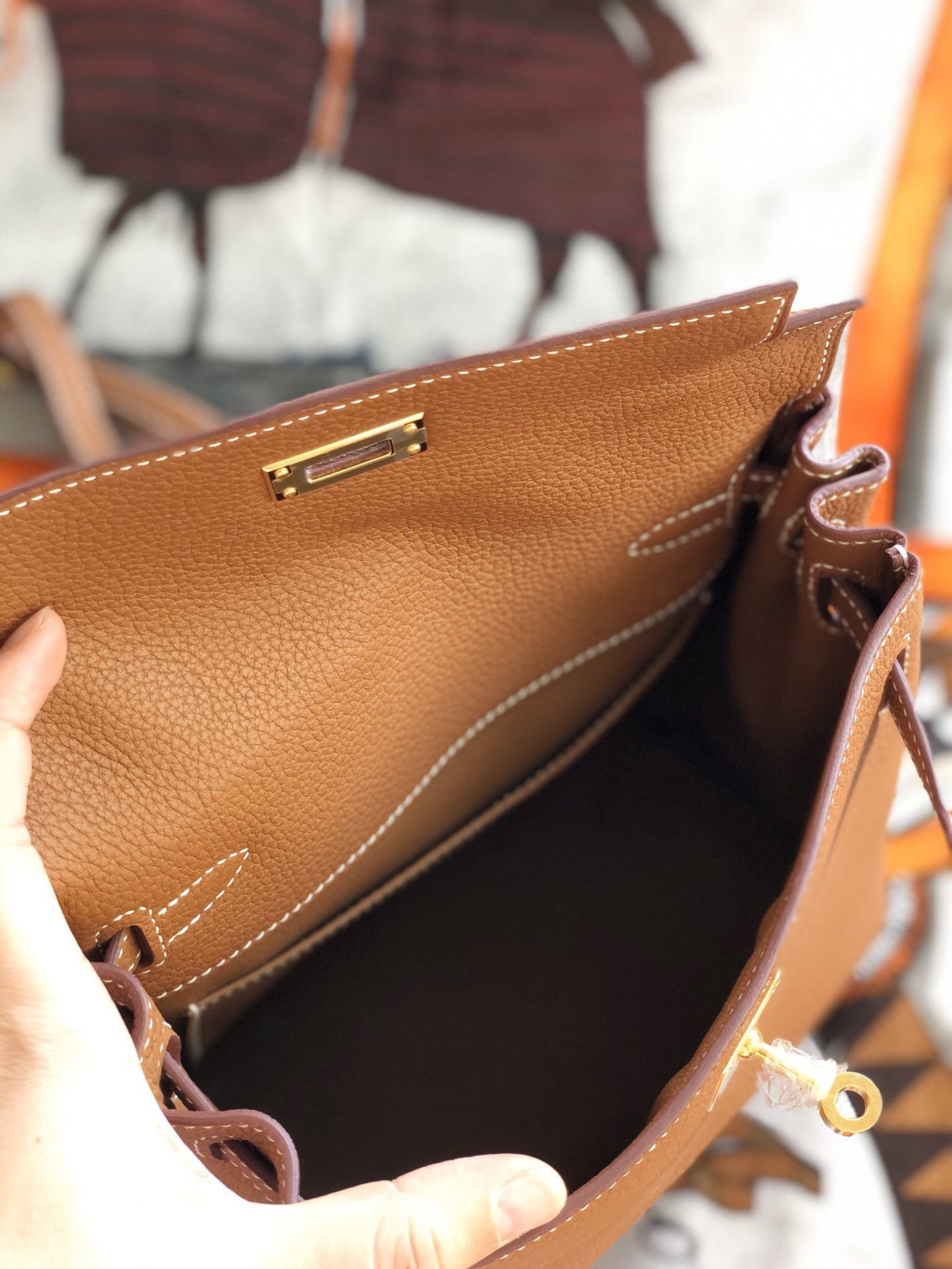 hm0904 Hermes Kelly Top Handle Bag Gold Brown Gold Brown Brown Silver Hardware - Image 5