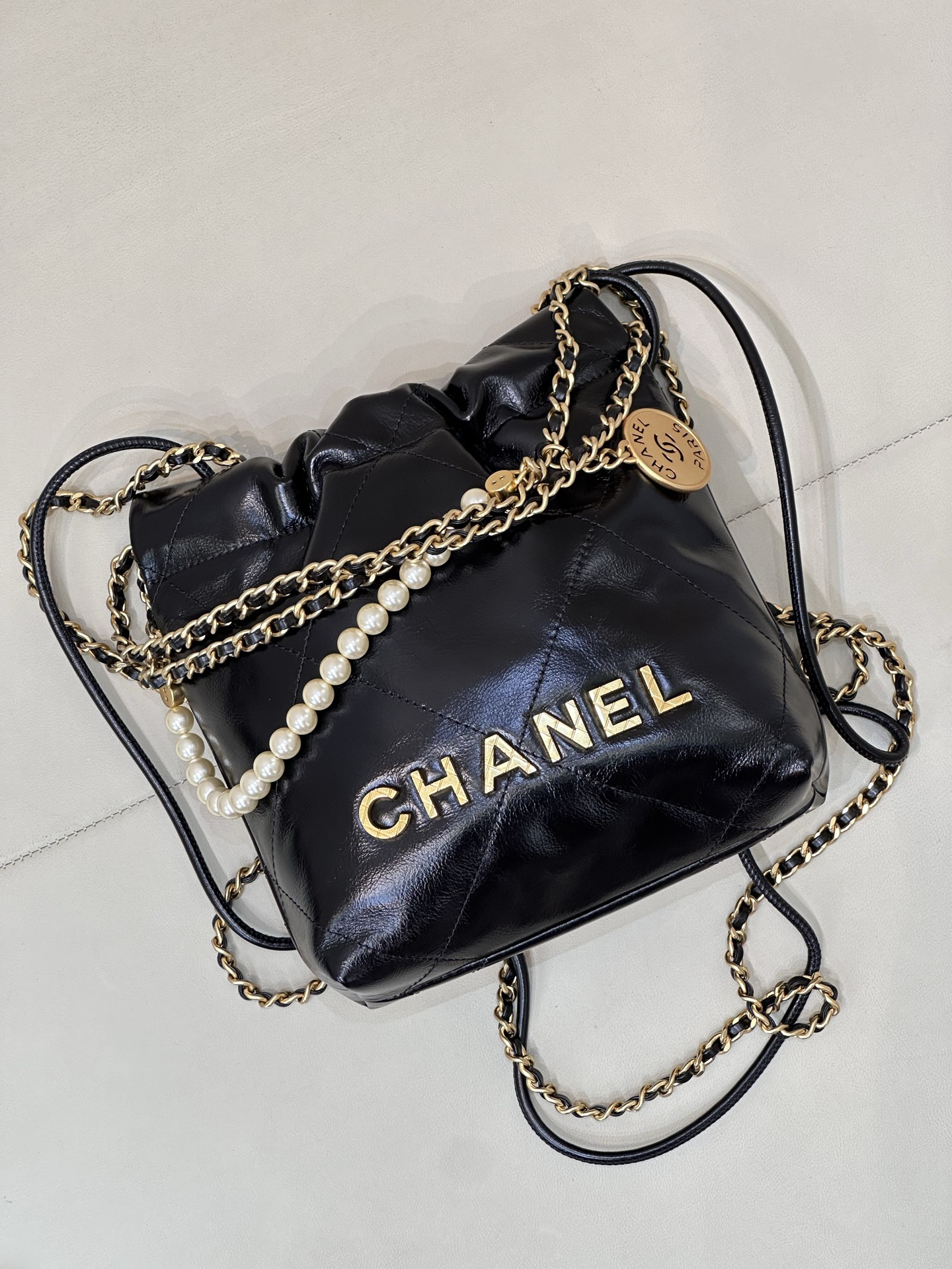 bag0099 Chanel Bag Black Gold Hardware - Image 5