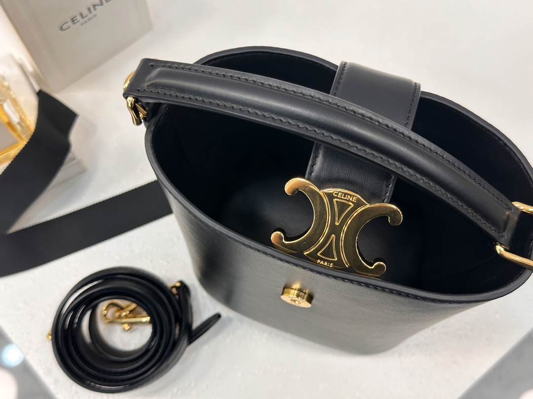 cel0011 Celine Triomphe Louise Black Gold Hardware Flap Bag - Image 5