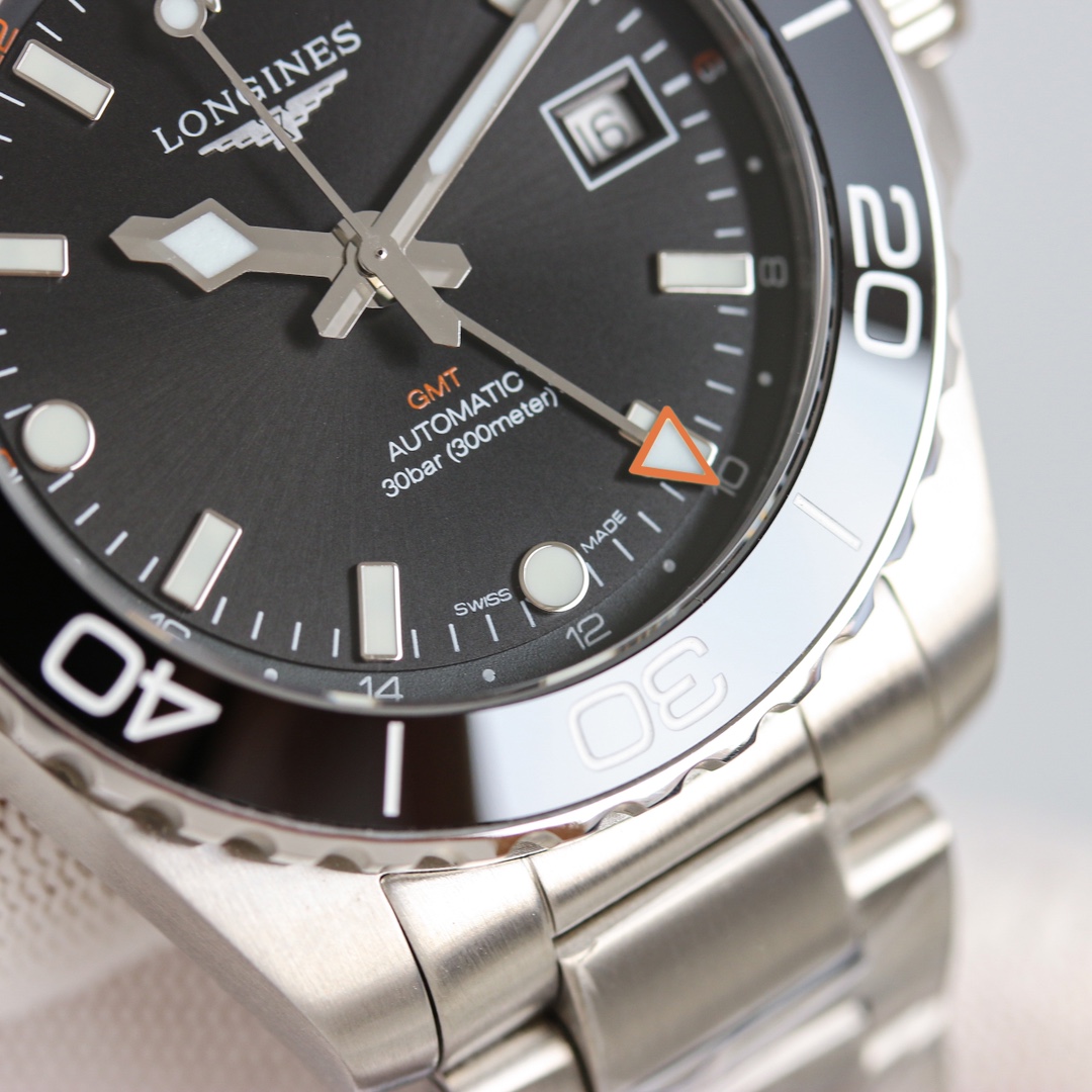 Longines Conquest 41mm Silver - watch0014 - Image 5