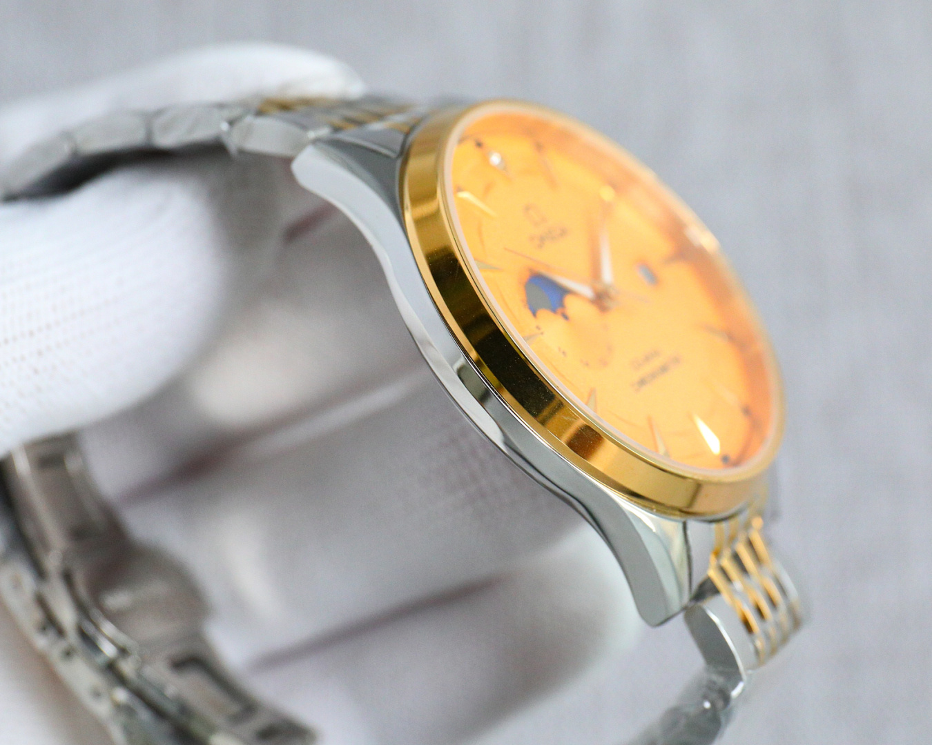 Omega De Ville 42mm White / Gold - watch0518 - Image 5