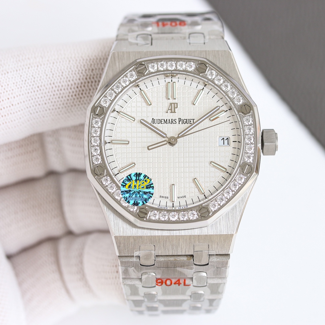 Audemars Piguet Royal Oak White / Gold - watch0522 - Image 5
