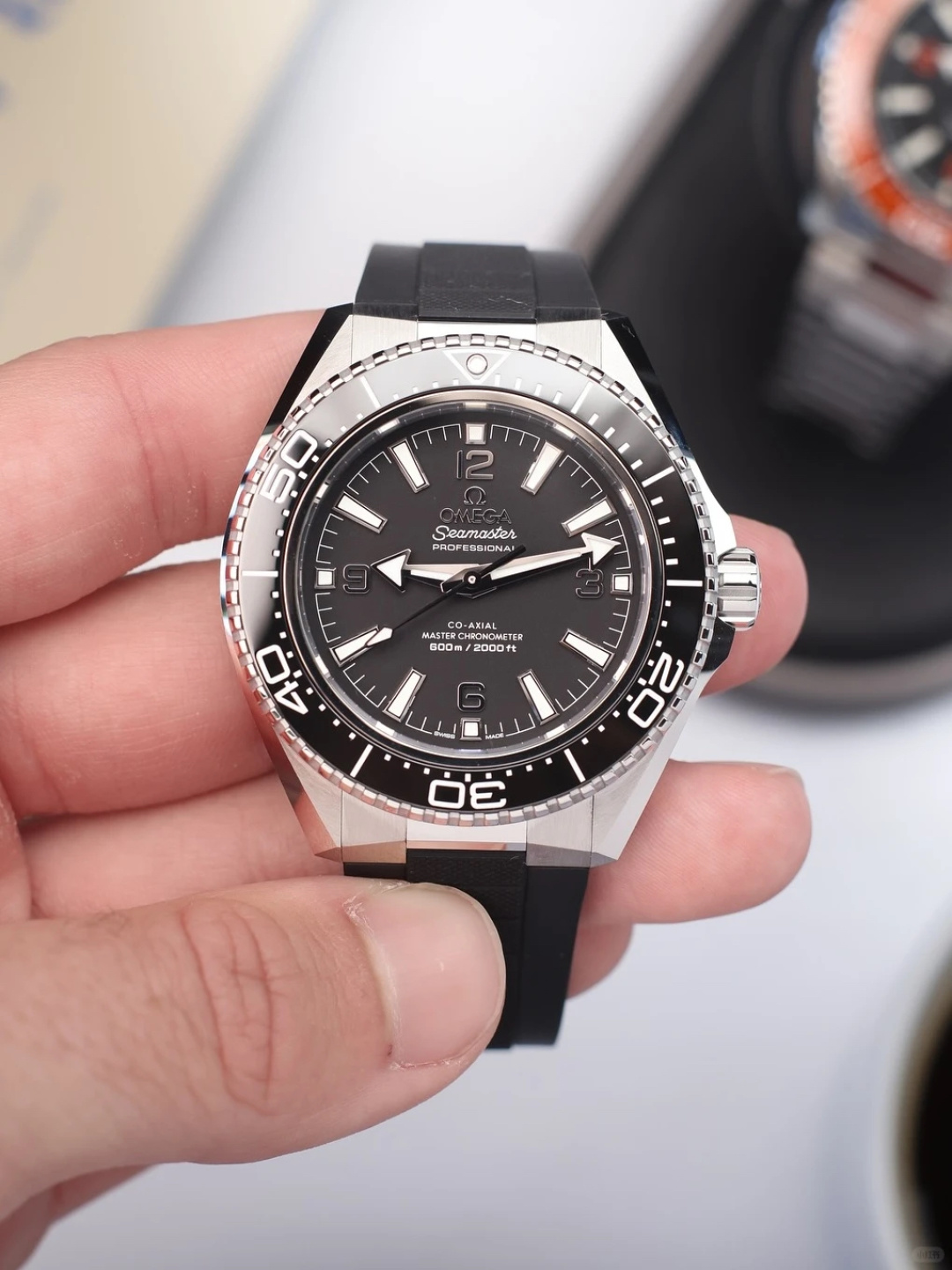 Omega Seamaster Black - watch0643 - Image 5