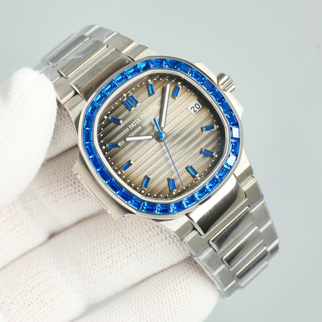 Patek Philippe Nautilus 35.2mm - watch0764 - Image 5