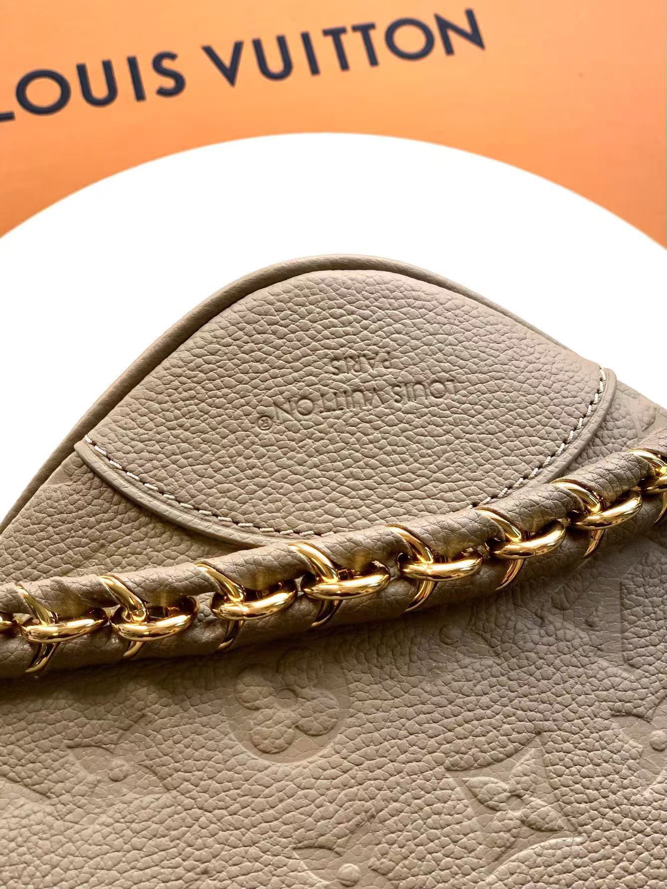 lv0160 Louis Vuitton M13706 M13706M25854 Top Handle Bag - Image 5