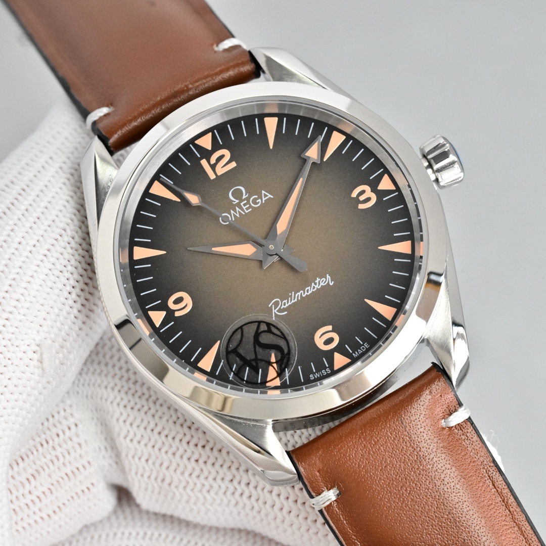 Omega Seamaster 36mm Silver - watch0961 - Image 5