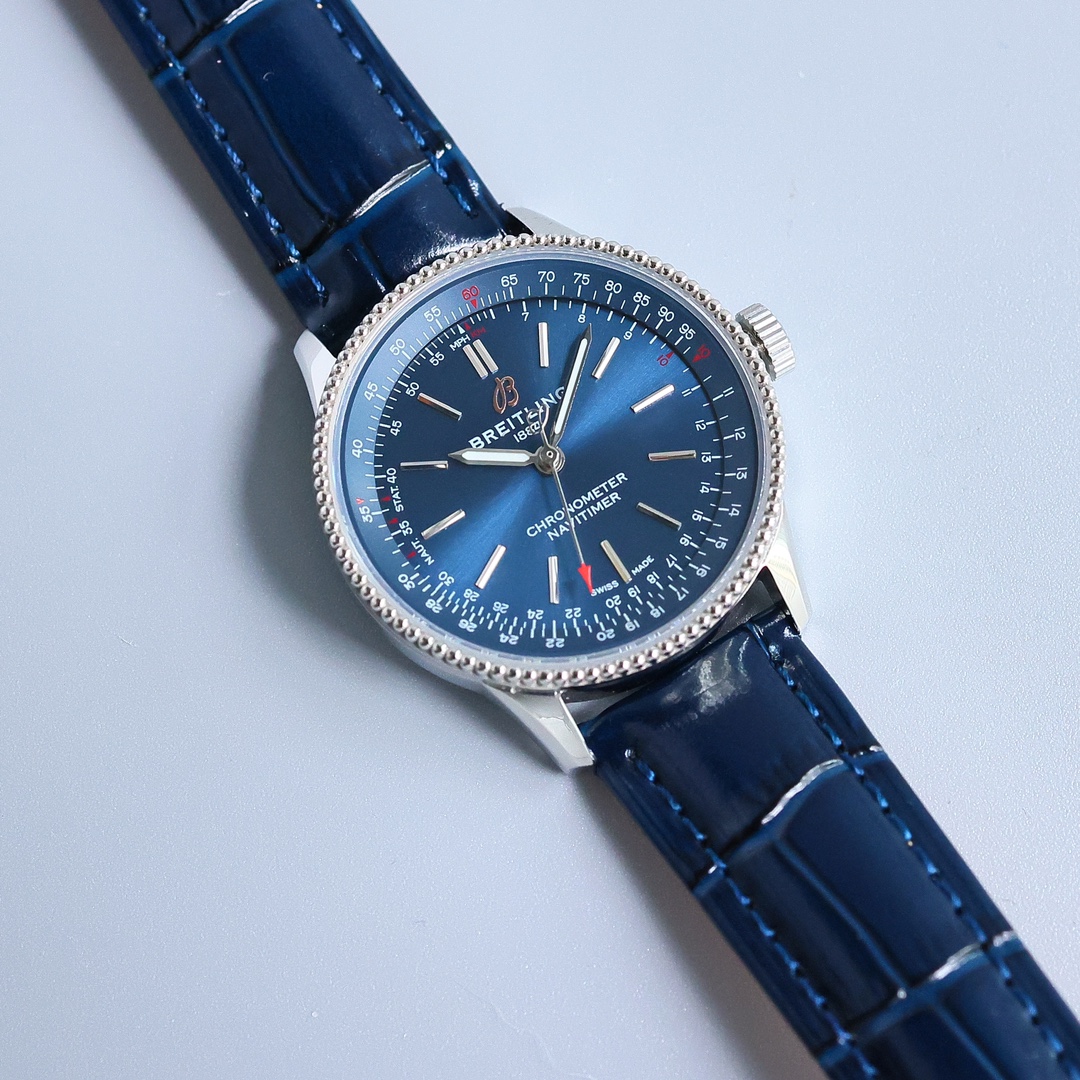 Breitling Navitimer 35mm White / Blue - watch0999 - Image 5