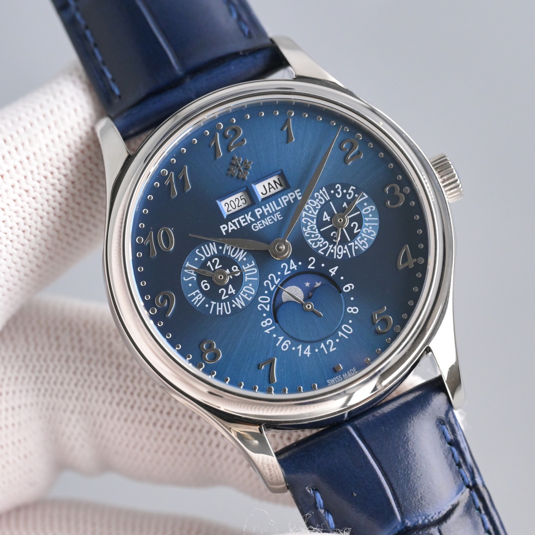 Classic Watch 39mm White / Gold - watch1194 - Image 5