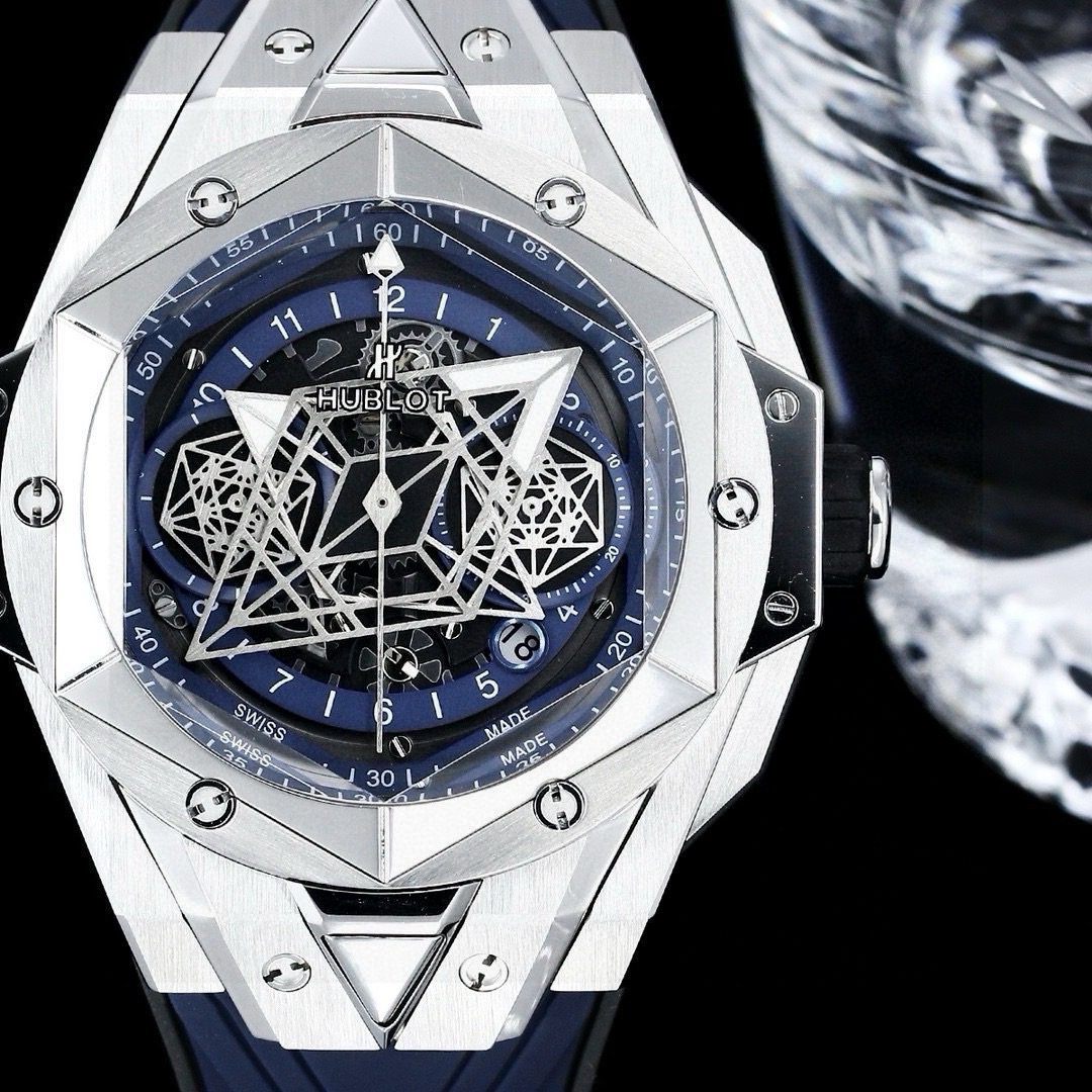 Hublot Big Bang 45mm Black - watch1365 - Image 5